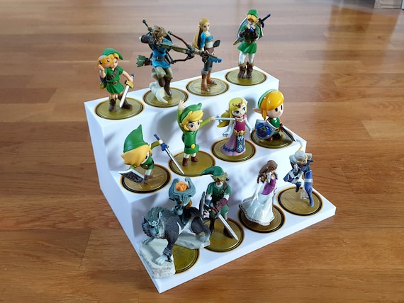 Modular Figure Display Stand With Optional Colored Rings (3D