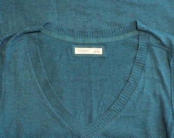 Sweter vintage XL z mieszanki wełny i angory w kolorze turkusowo-niebieskim, z głębokim dekoltem w serek i ściągaczem Y2K