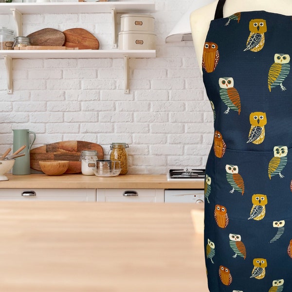 Owl Apron with Pocket, Owl Gift for him, Owl Cooking Apron for Woman, Gift for Owl lover, Country style Apron, Organic cotton Trendy Apron