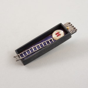 Ladder Pin
