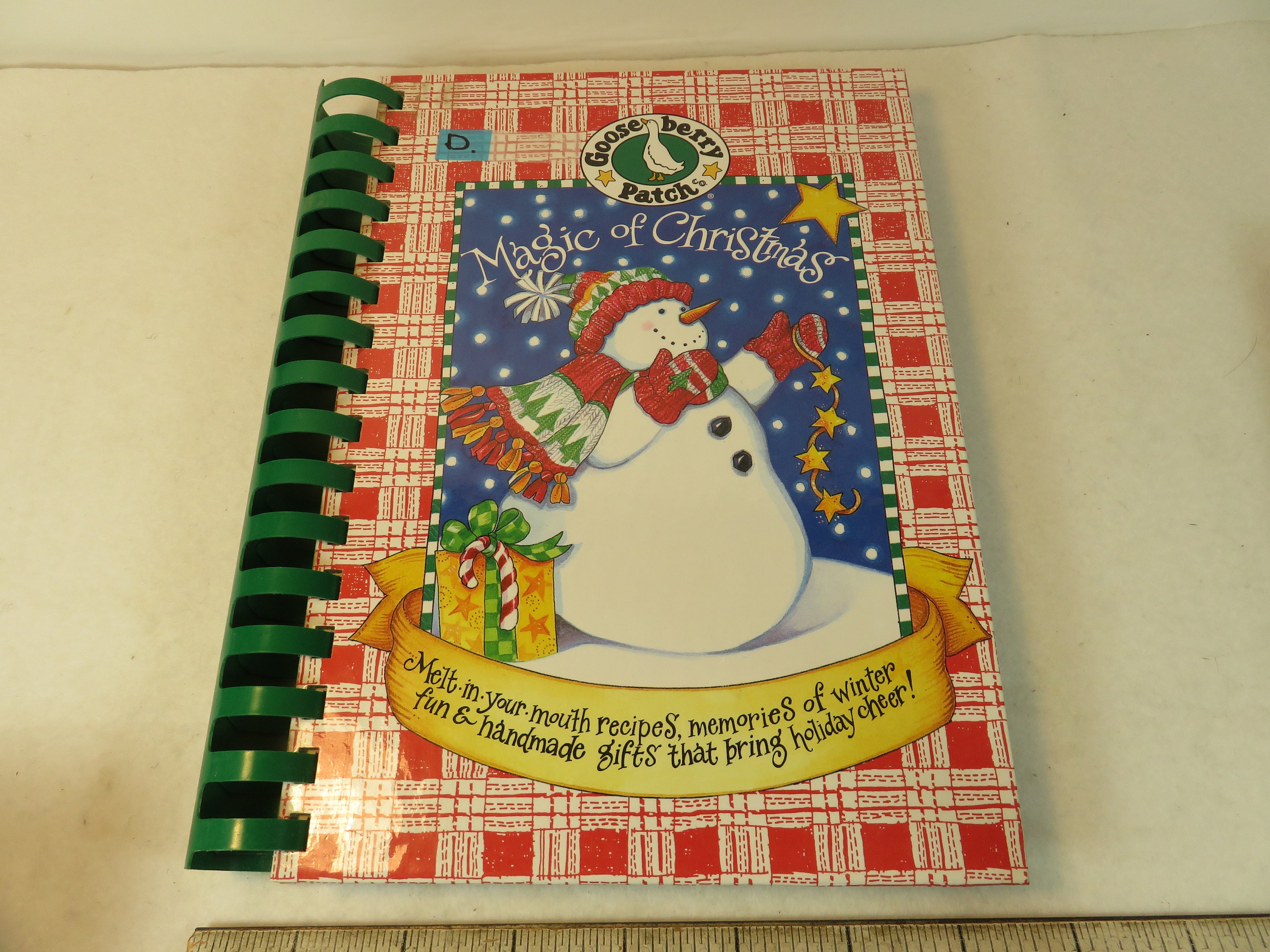 Gooseberry Patch Christmas Spiral Binding Recipes Gift Ideas Choice ...