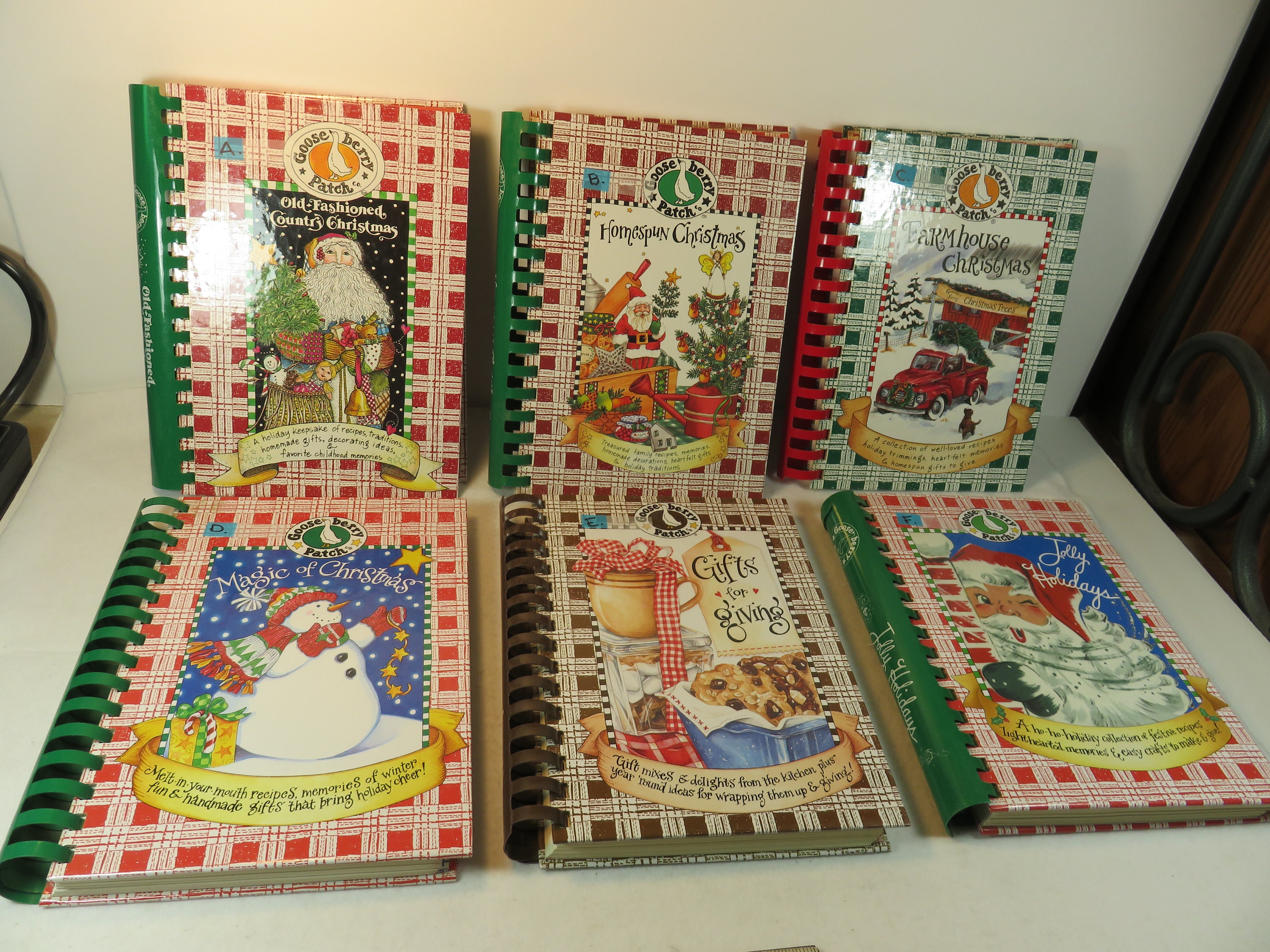 Gooseberry Patch Christmas Spiral Binding Recipes Gift Ideas Choice ...