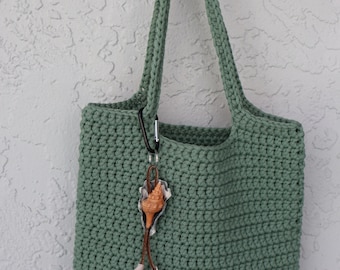 Green Tote with Seashell Charm