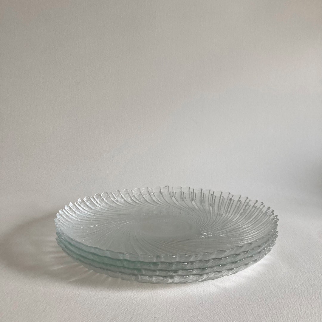 Arcoroc Textured Glass Dinner Plates Seabreeze Pattern Set of 4 Made in