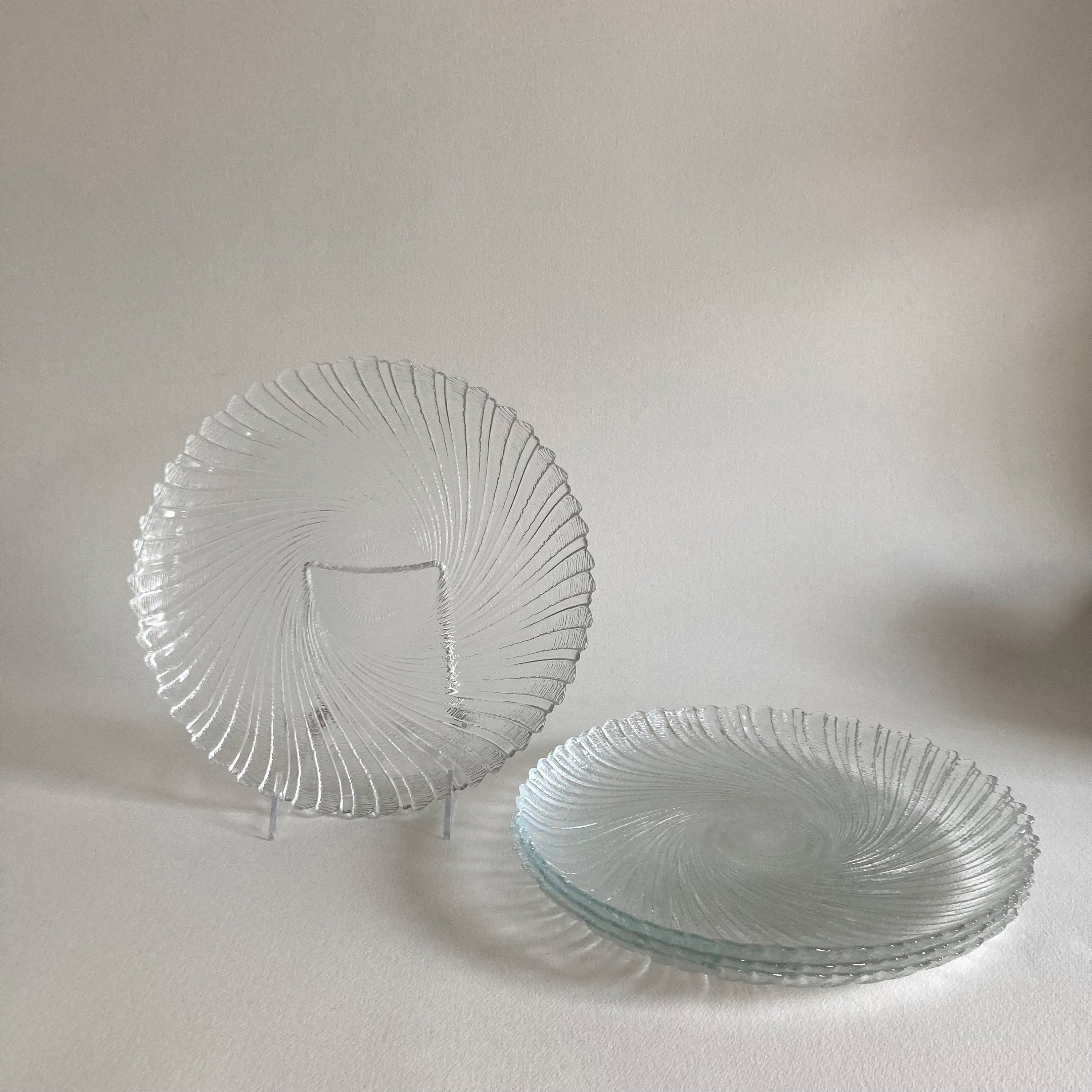 Arcoroc Textured Glass Dinner Plates Seabreeze Pattern Set of 4 Made in