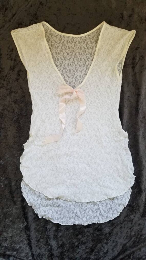 1980's Lace Stretch Top