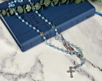 Rosario de calcedonia y aguamarina hecho a mano, cuentas de oración católicas de la Santísima Virgen María