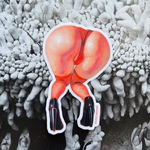 Sitting Booty - Waterproof Sticker