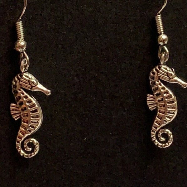 Seahorse Earring, Seahorse, Gift Ideas, Fun Jewelry, Funky Earring, Unique Earring, Weird Earrings, Cute Earrings, Unusual Earrings, Novelty