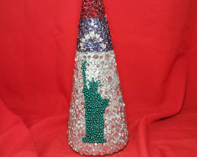 Sparkly Lady Liberty Rhinestone Christmas Tree – New York Tribute