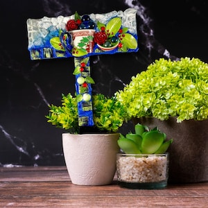 Teacup Garden Stake: Floral Mosaic Art, Unique Garden Decor