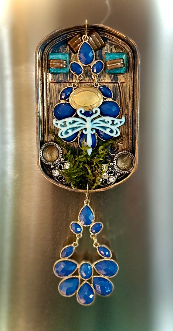Recycled Tobacco Tin Magnet: Dragonfly Mini Art