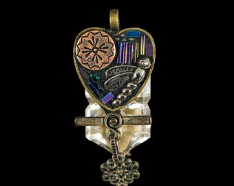 Handmade Dragonfly Heart Pendant: Vintage Style Necklace