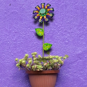 Garden Art,Garden Decor,Yard Art,Yard Decor,Flower Art,Bead Art,Beaded Flower,Beads,Garden Stake,Flower Stake,Garden Stake,Yard Stake