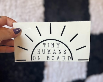 Sticker petits humains à bord, sticker voiture, sticker soleil, sticker sécurité enfant, accessoires de voiture, maman bohème, sticker bébé, sticker résistant aux intempéries