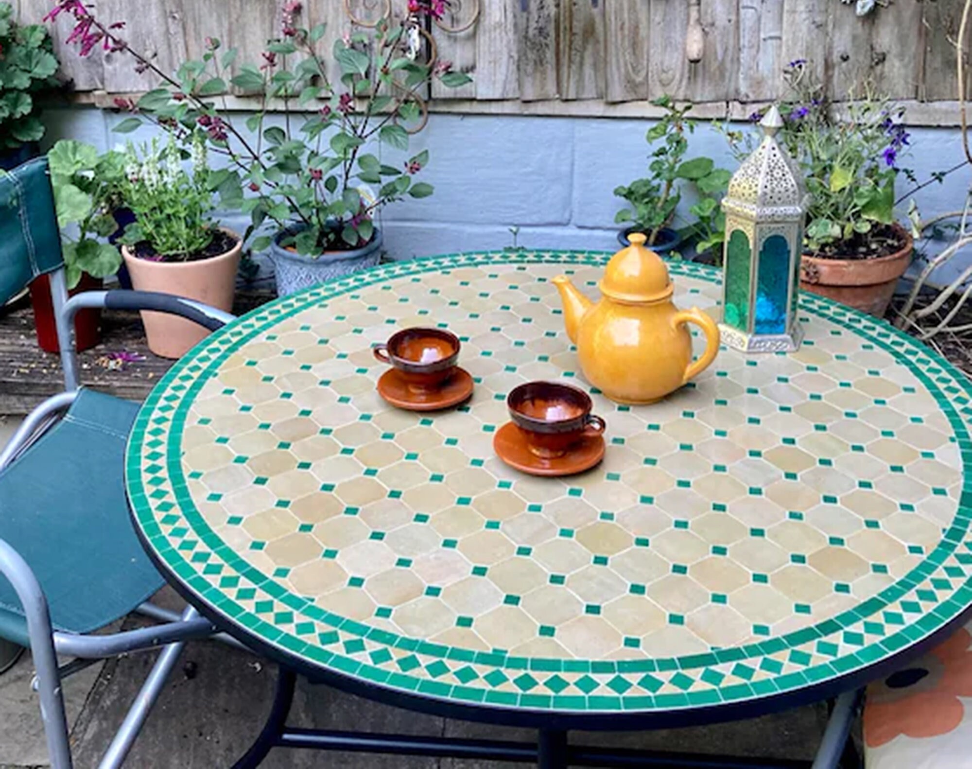 Personalized Round and Green Mosaic Dinning Patio Coffee Table for