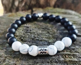 Pulseira Aquário | Pedras preciosas de Howlita e Obsidiana, feita à mão no Nepal
