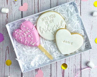 PERSONALISED BRIDESMAID Proposal Heart Cakesicle and  Biscuit Treat Box - Bridesmaid / Maid of Honour Gift - Will you be my Bridesmaid