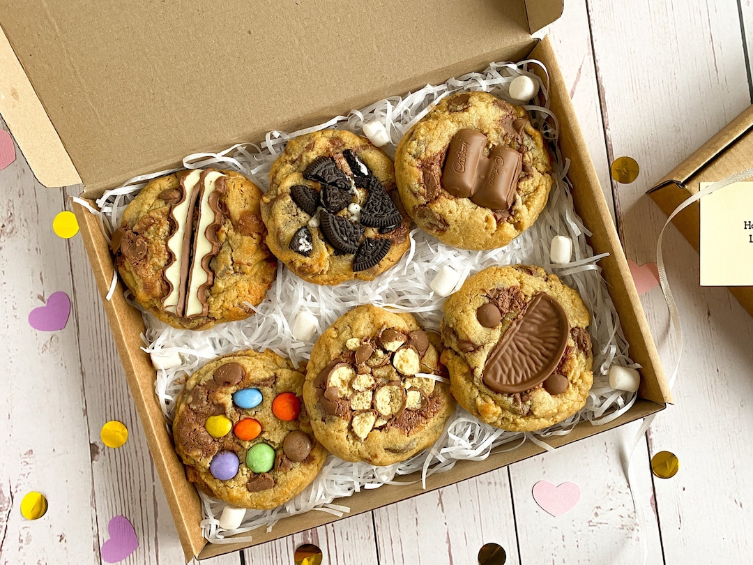 Present Cookies Birthday Cookies - Letterbox Gift – Chunky Cookies Gift Box With ...