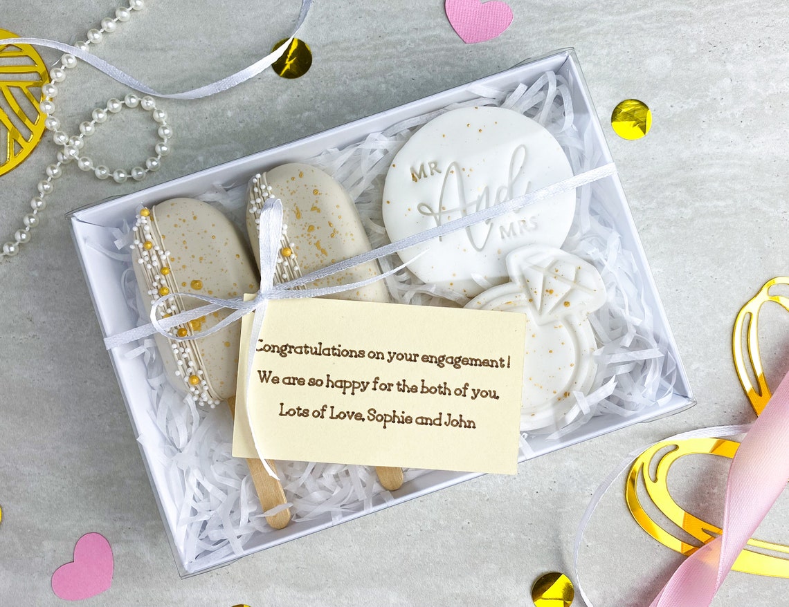 ENGAGEMENT Cakesicle and Biscuit Treat Box Gift Belgian Etsy UK