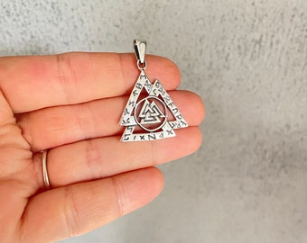 Valknut Pendant, 925 Sterling Silver Valknut Necklace, Wiccan Jewelry, Viking Valknut, Viking jewelry, Viking Necklace, Scandinavian jewelry