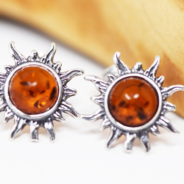 Sun earrings. Amber stud earrings. Earrings sun. Stud earrings. Silver earrings sun. Amber earrings.