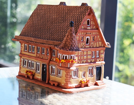 キャンドルハウス　リヒトハウス　ドイツ　陶器　ハンドメイド　ローテンブルク Real House Rothenburg, Germany. Ceramic House Tealight