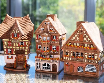 フランス、アルザスの家。ヨーロッパの村。陶器の家のティーライト