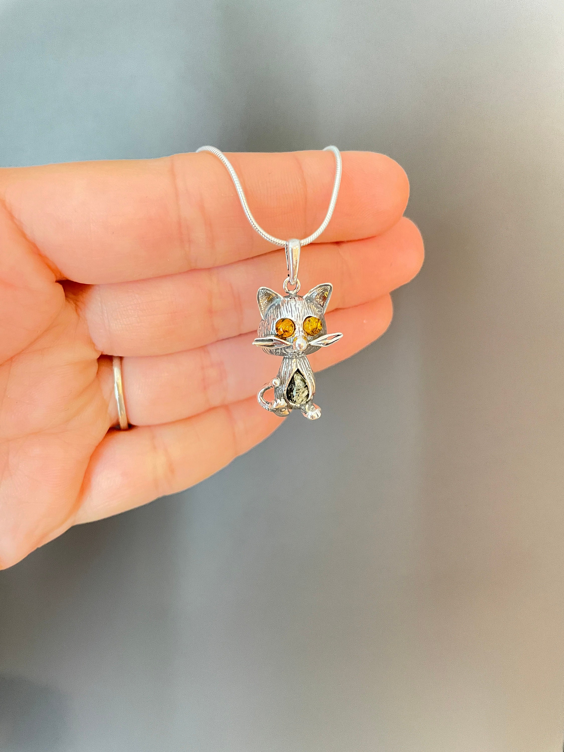 琥珀のペンダント猫 - Etsy 日本