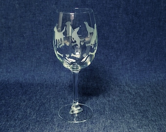 Dog Engraved Wine Glass, Featuring Labrador Silhouettes, large white / red wine glass.