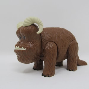 Stan Solo Baby Bantha vintage-style custom action figure creature, 3.75" long