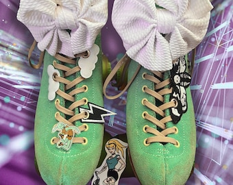 Roller Skate Accessory Bundle | Bows, Skate Princess Sticker, Squid Pin