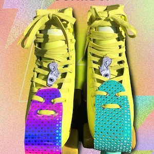 Reversible Holographic Roller Skate Toe Guards