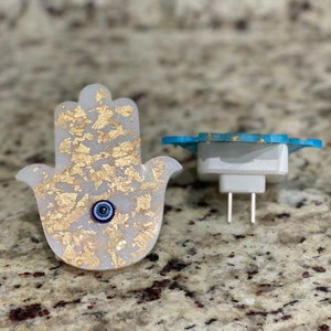 Soothing Hamsa Evil Eye LED Nigh Light | Auto Dusk to Dawn Sensor, Adjustable Brightness and Color, Warm White, Cool White Lights | 1 Light