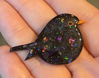 Blackbird brooch, Handmade resin brooch, blackbird, blackbird gift, bird gift, bird brooch, blackbird pin, blackbird gifts