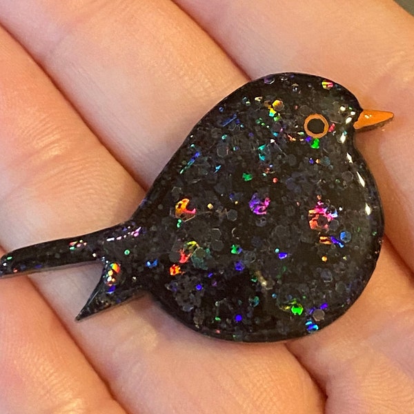 Blackbird brooch, Handmade resin brooch, blackbird, blackbird gift, bird gift, bird brooch, blackbird pin, blackbird gifts