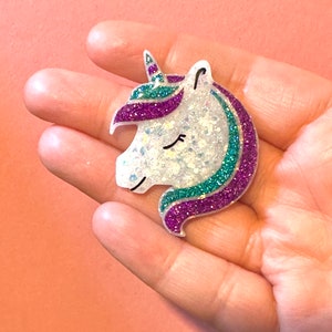 Broche de unicornio, cuidador de agujas, regalo de unicornio, broche de unicornio, regalo para ella, joyas de unicornio, regalos de unicornio, cuidador de agujas de unicornio imagen 3