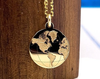 Dainty 14k Solid Gold Earth Necklace,Valentins Day Gift,World Map Necklace,Gold Coin Globe Pendant,Gold Disc WanderLust Pendant,Globetrotter