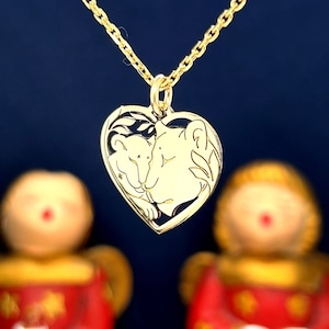 Dainty Gold Lion Necklace, Christmas Gift, Lion king necklace, Personalized necklace, Heart name necklace, Gift for mom, Simba necklace