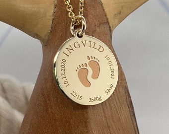 14K Gold New parents gift, Gold dainty Baby Birth Stat necklace with baby’s feet, Gift for new parents, Mamma gift, Papa gift, Gift for her