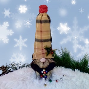Christmas Gnome, Winter Gnome, Holiday Gnome, Christmas decor, Winter decor, Holiday Decor, Gnome, Gift for her, Hostess gift, Table decor