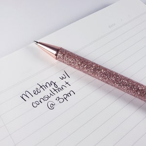 Refillable Glitter Pen ~~~ cute pens, kawaii stationery, kawaii pens, bullet journal, bujo, planner, planner pens, school supplies, bujo pen