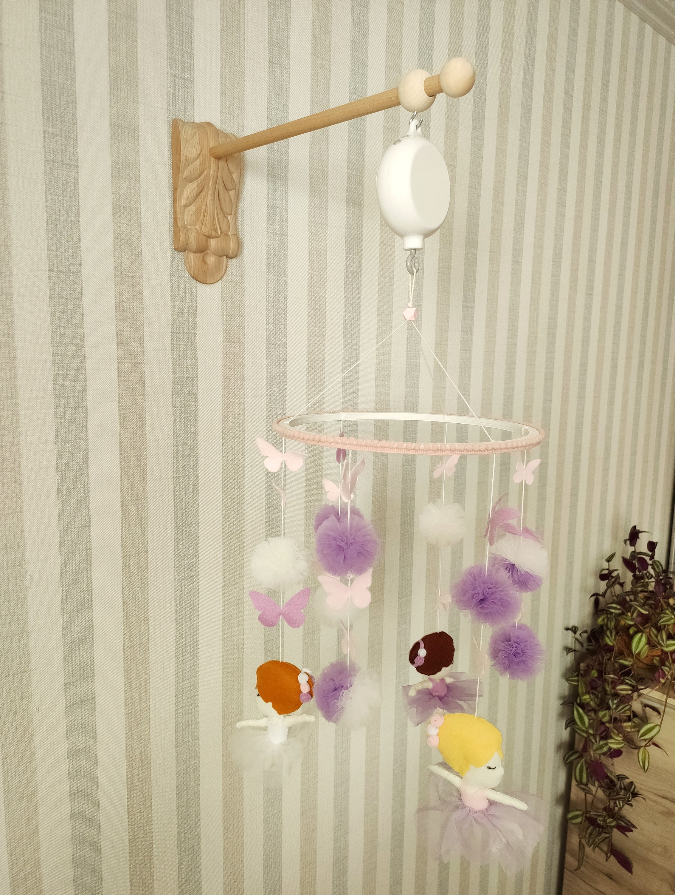 Wooden wall mount for mobile hanging Baby mobile wood arm Etsy