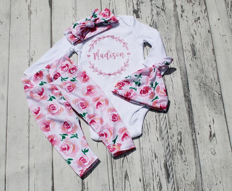 Baby girl coming home outfit Newborn coming home outfit Baby girl outfit Newborn outfit Baby shower gift Baby girl clothes Baby outfits
