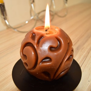 3&quot; Beeswax Sphere Candle: Swirl Design, Cozy Home Decor