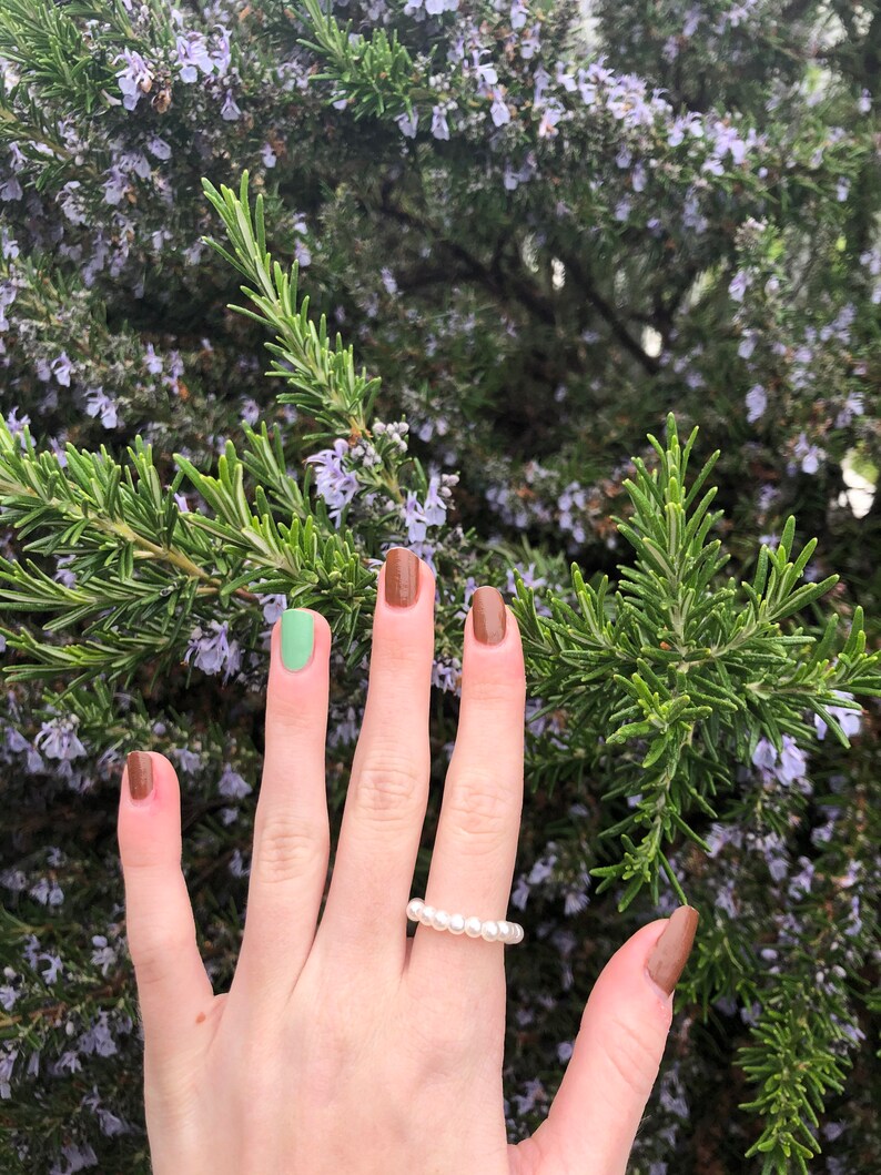 you can get any size and gold or silver wire! beaded pearl ring