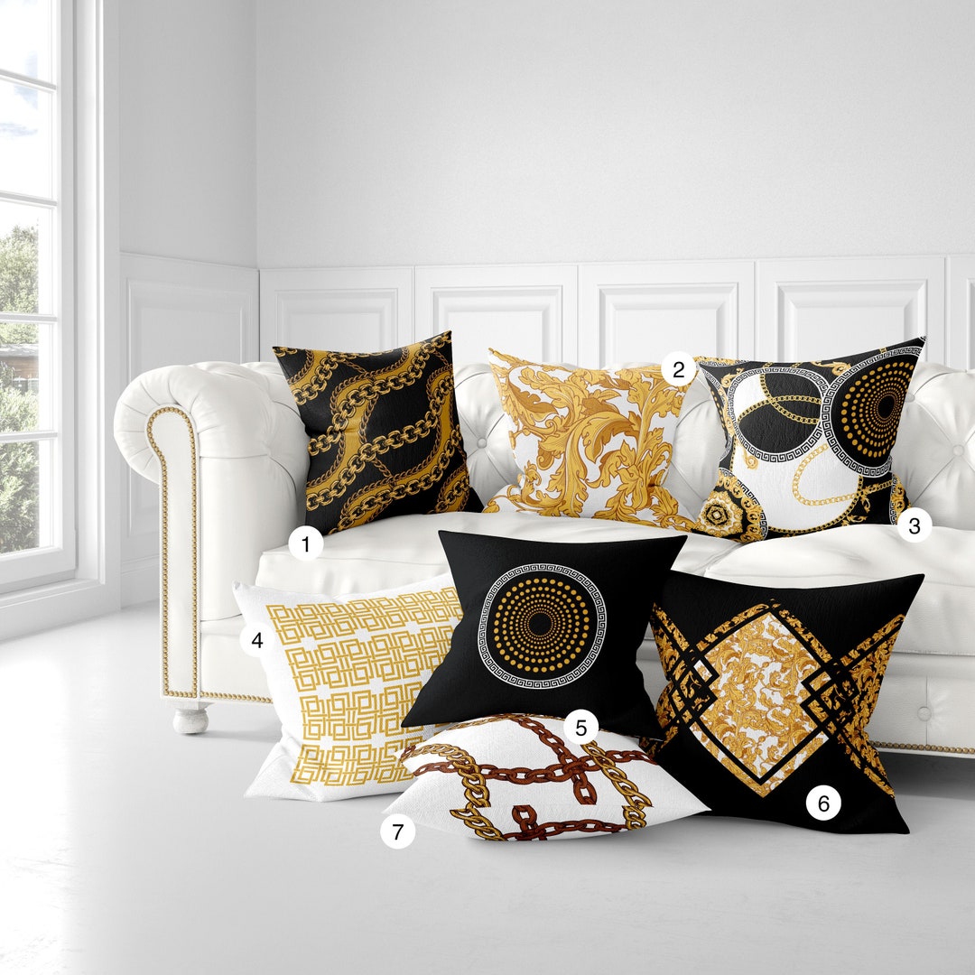 Black and Gold Luxury Italian Designer Pattern Chain Pillow Cover ...