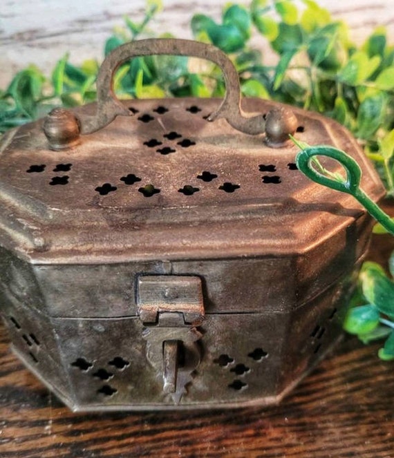 Vintage Indian cricket box set solid brass trinke… - image 5