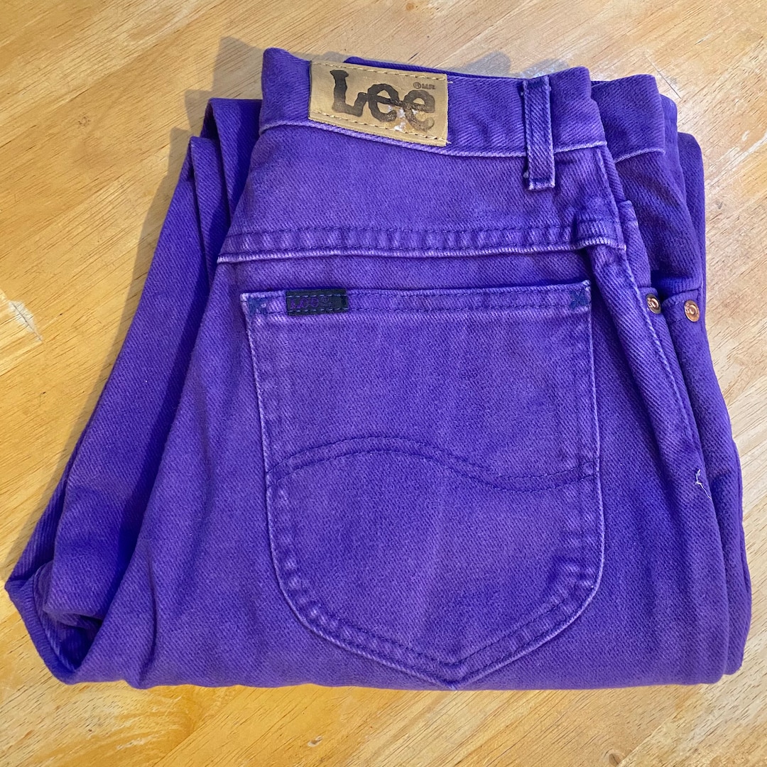 Vintage Lee Jeans, High Waisted, Deep Purple Color, Mom Jeans With