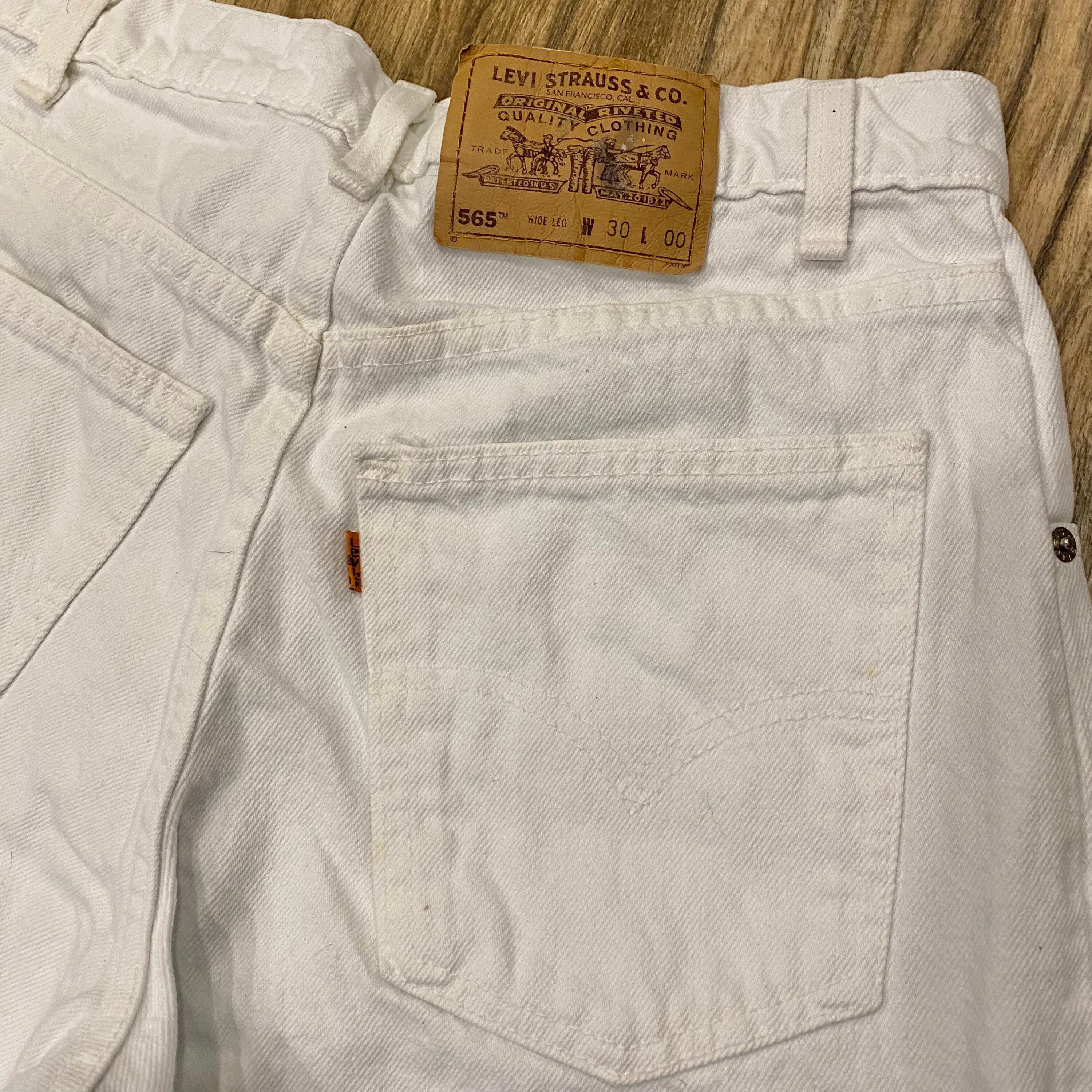 Vintage Levis 565 Shorts White Denim 